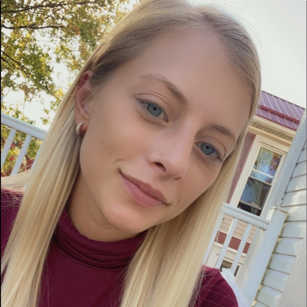 Meet your Posher, Kaitlin